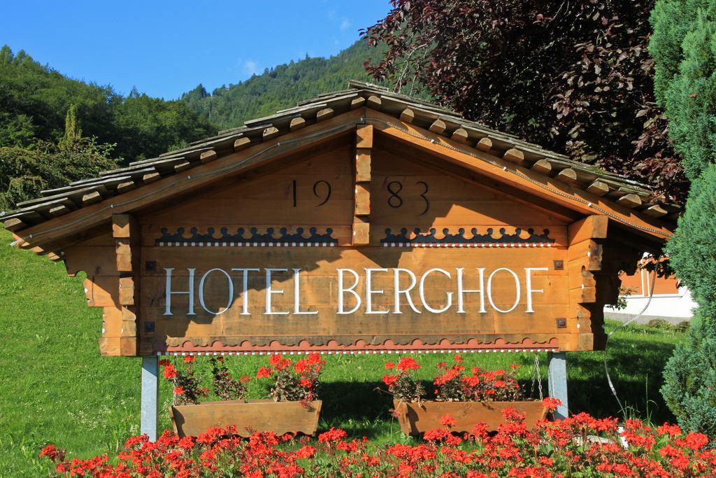 Hotel Berghof Amaranth Вильдерсвиль Экстерьер фото